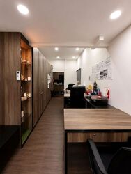 Oxley Bizhub (D14), Office #563203881